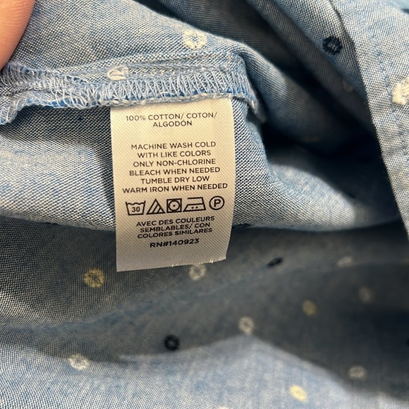 chambray Button up camp style shirt - Picture 5 of 6